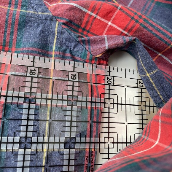 American Eagle Mens Shirt Long Sleeve Button Down Navy Red Plaid Pocket Small - Picture 7 of 8